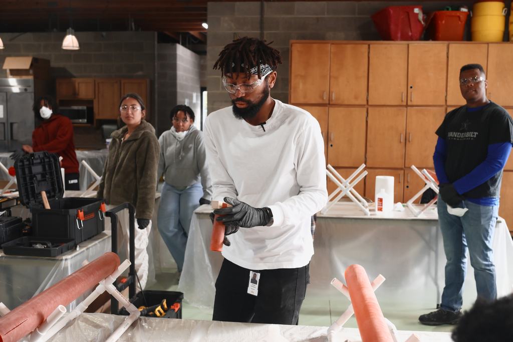 Teaching the rocket build at the workshop